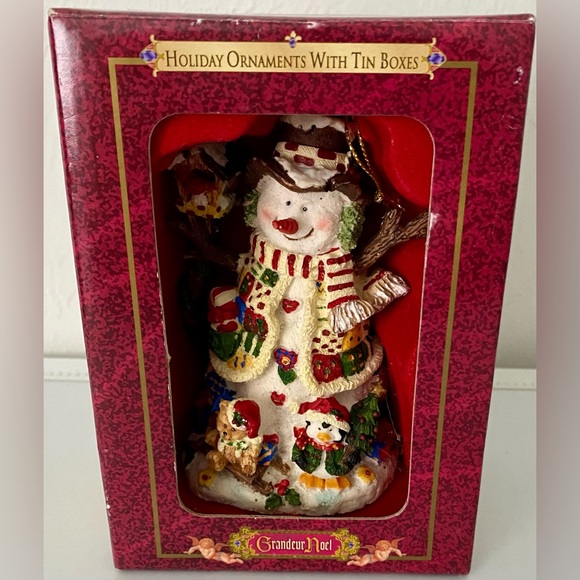 Grandeur Noel Christmas Snowman Holiday Ornament with Tin Box NEW - Picture 1 of 8